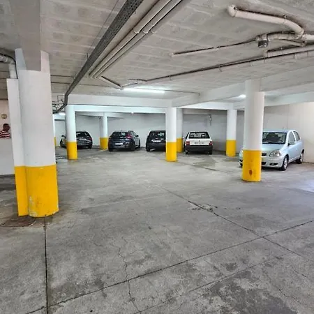 Διαμέρισμα Garden And Seaview - Free Parking *