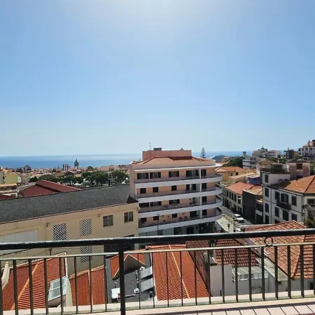 Garden And Seaview - Free Parking Funchal