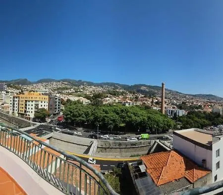 Garden And Seaview - Free Parking *