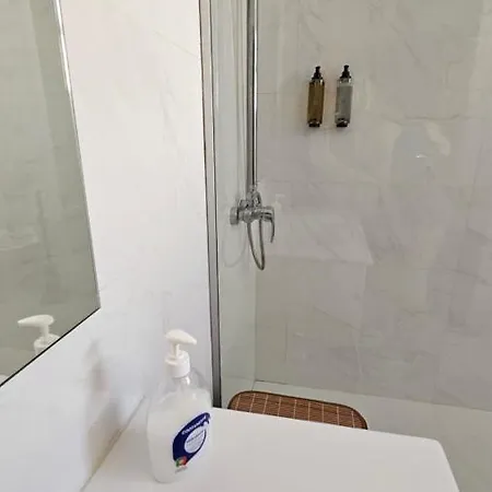 Garden And Seaview - Free Parking Funchal (Madeira)