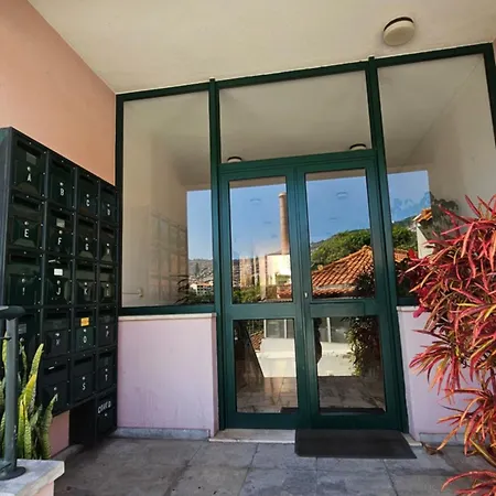 Garden And Seaview - Free Parking * Фуншал
