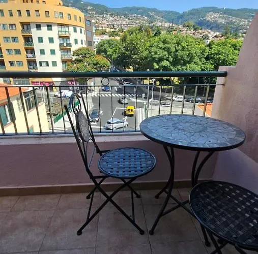 Garden And Seaview - Free Parking * Funchal