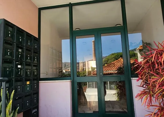 Garden And Seaview - Free Parking * Funchal